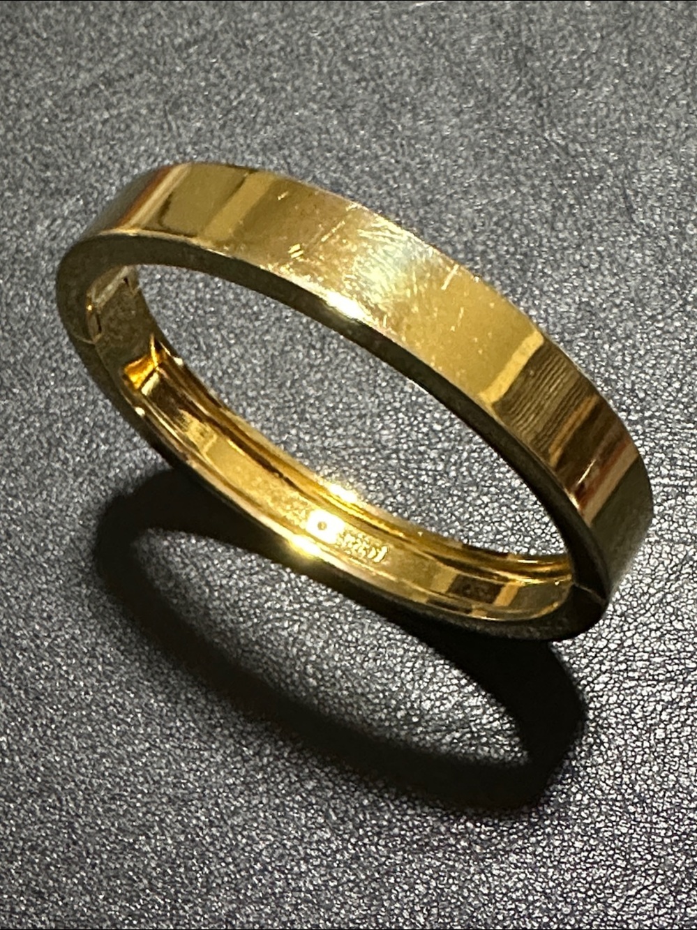 J Crew Gold Tone Hinged Oval Shape Everyday Chunky Bangle Bracelet